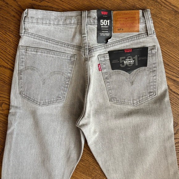 Levi's Premium 501 SKINNY WOMEN'S JEANS - Picture 9 of 11